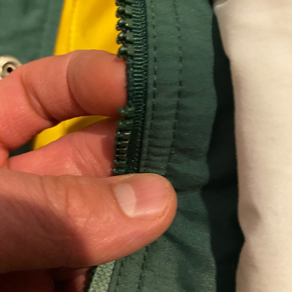 Vintage STARTER Green Bay Packers Long puffer Jacket - Picture 11 of 15